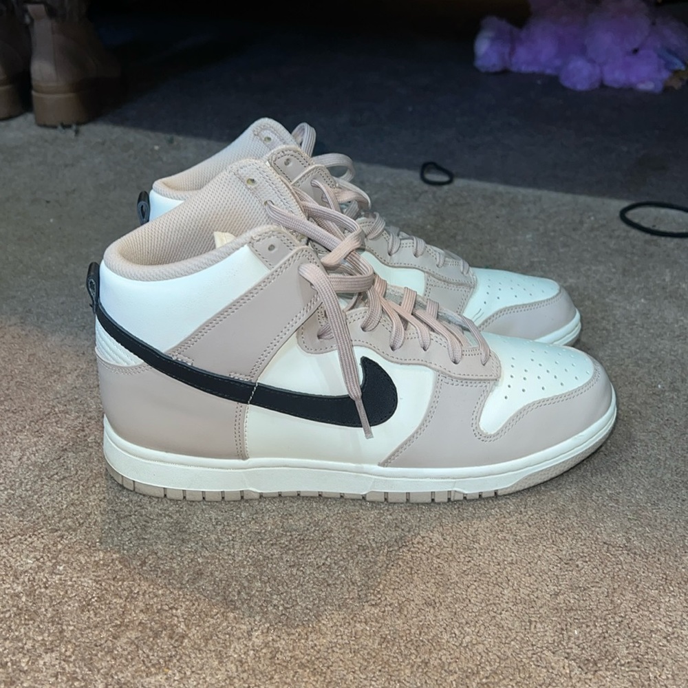 Nike high top dunks